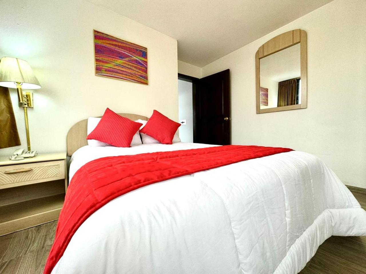Stanford Suites Hotel Quito Zewnętrze zdjęcie
